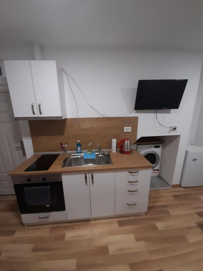 רוסה Apartment Cozy Home 3 מראה חיצוני תמונה